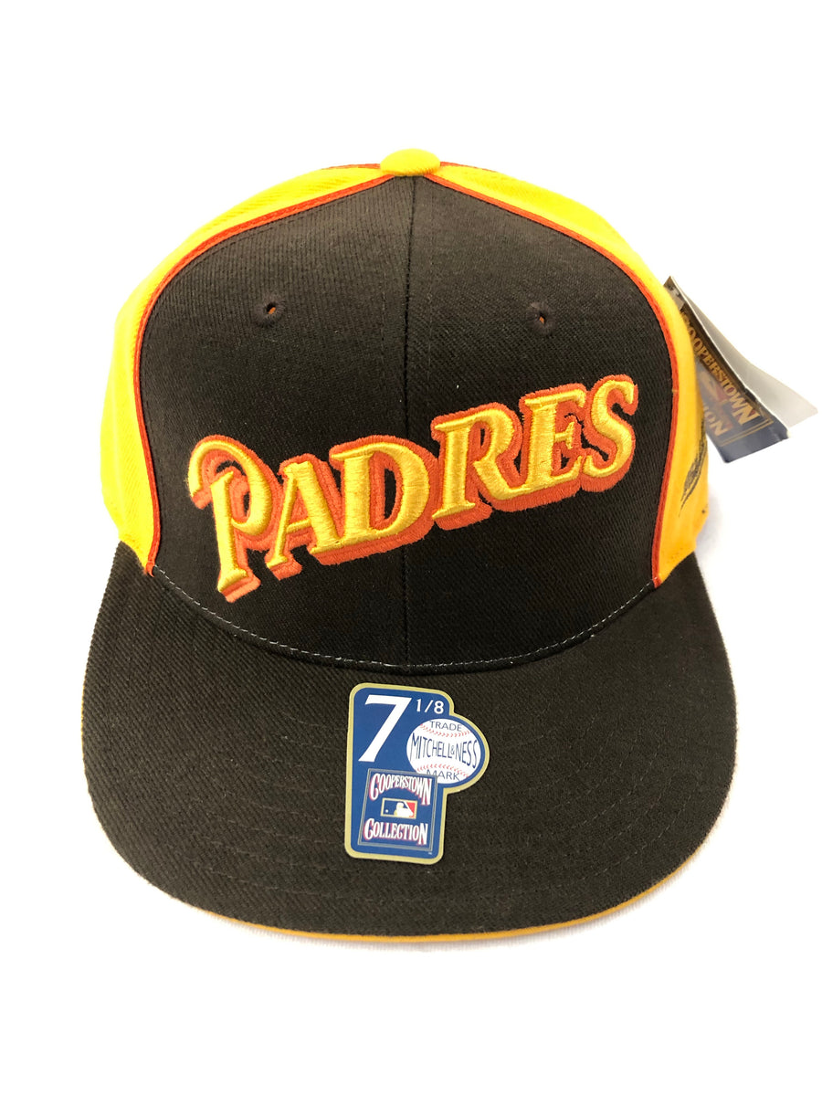 Pro Standard San Diego Padres Snapback Hat