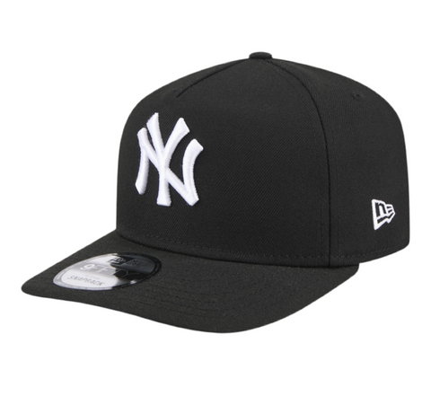 New York Yankees Black on Black and White New Era 9FIFTY “A-Frame” Adjustable SnapBack