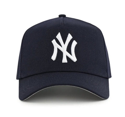 New York Yankees Navy 9FORTY New Era “A-Frame” Adjustable SnapBack