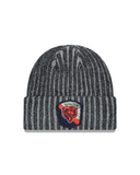 Chicago Bears Official ‘Bear’ Salute To Service Knit New Era Sideline Cuffed Knit Pom Beanie