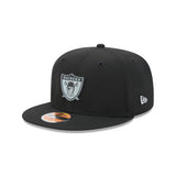 Las Vegas Raiders Official 2026 Black NFL Sideline Gray Logo New Era 9FIFTY Snapback Hat