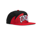 UNLV Rebels Mitchell & Ness SharkTooth SnapBack - Red, Black