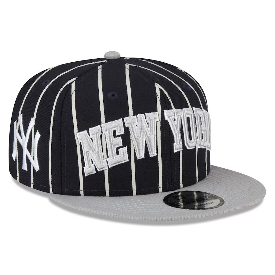 Las Vegas Raiders New Era Pinstripe City Arch 9FIFTY Snapback Hat