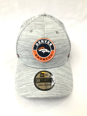 Denver Broncos New Era Gray 2020 NFL Sideline Official 39THIRTY Flex Hat
